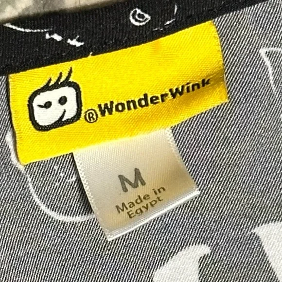 Wonderwink Cat Print Scrub Top - Picture 2 of 3